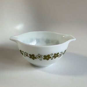 Pyrex Spring Blossom Crazy Daisy baking mixing dish 1-1/2 pint #441